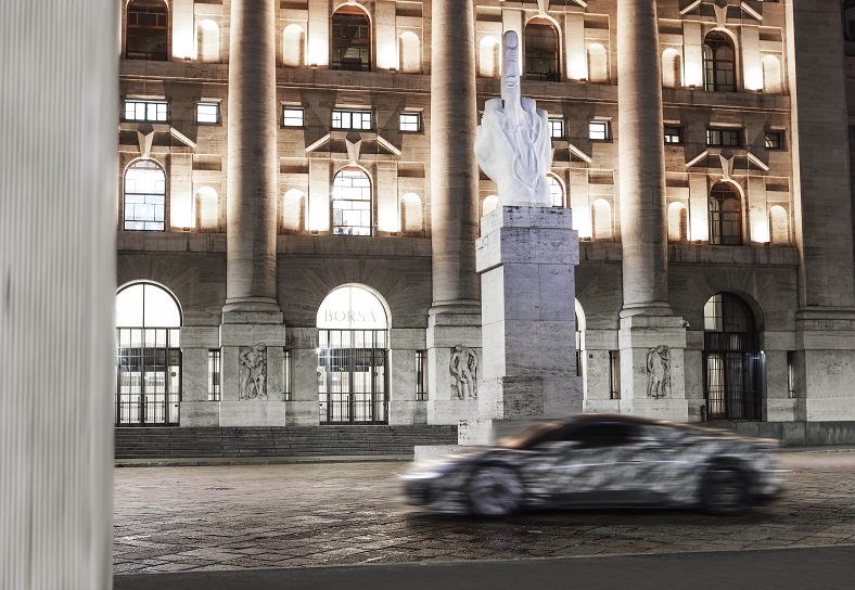 Maserati, Yeni Süper Otomobili MC20'nin Kamuflajlı Fotoğraflarını Paylaştı Teknoloji  